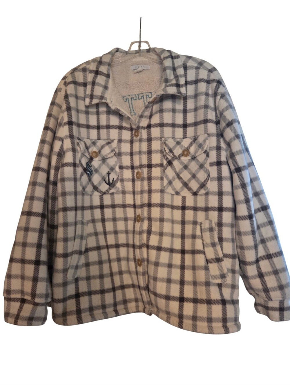 Seattle Kraken Like New Plaid Button Down 2XL Great Condition.